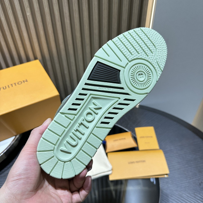 LOU1VTON SNEAKER