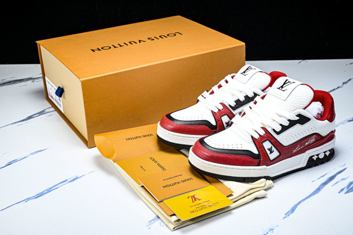 LOU1VTON SNEAKER