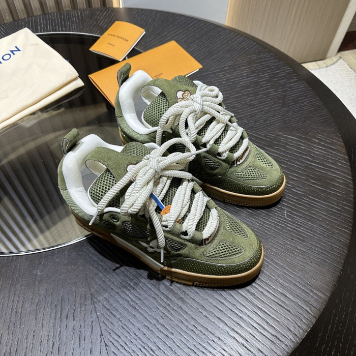 LOU1VTON SNEAKER