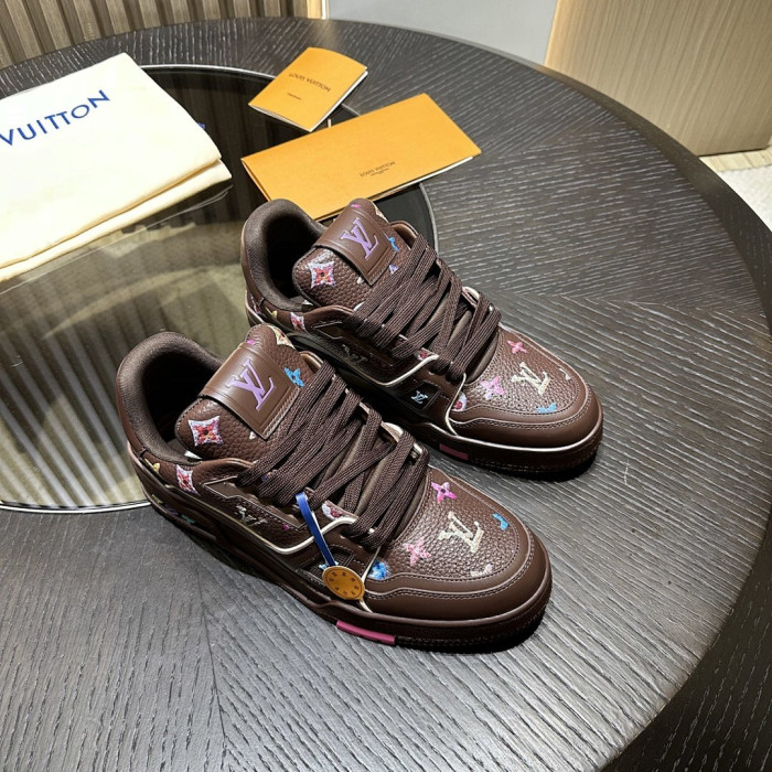 LOU1VTON SNEAKER