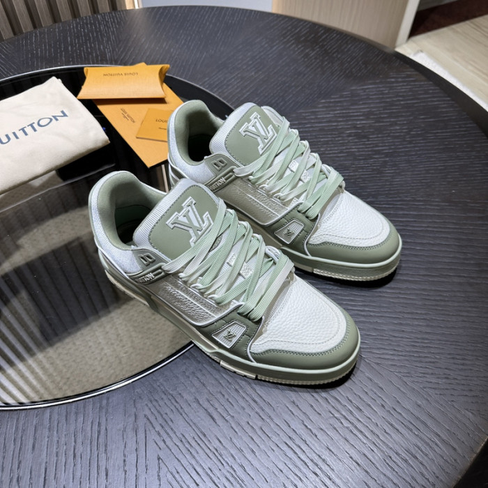 LOU1VTON SNEAKER