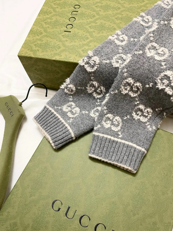 G*u*i sweater mao-17