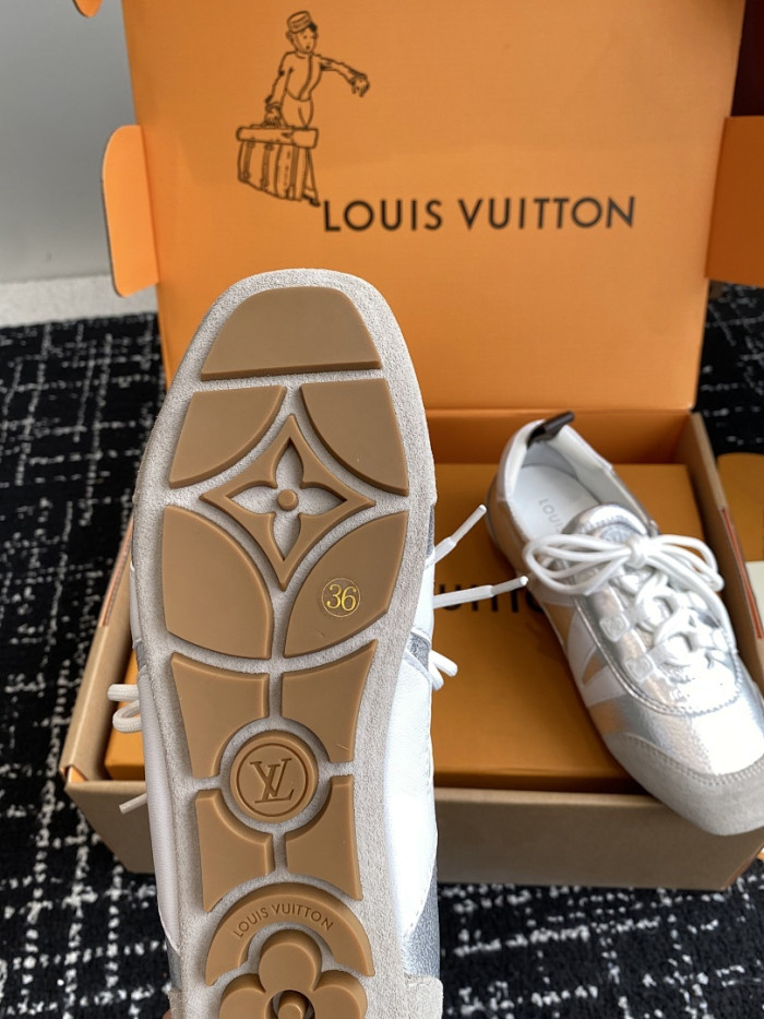 LOU1VTON SNEAKER