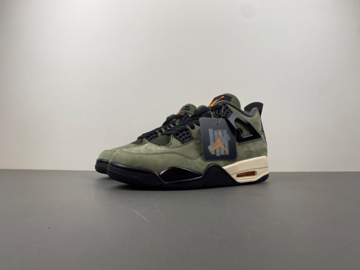 Jordan 4 Retro OG SP Undefeated (2025) IB1519-200