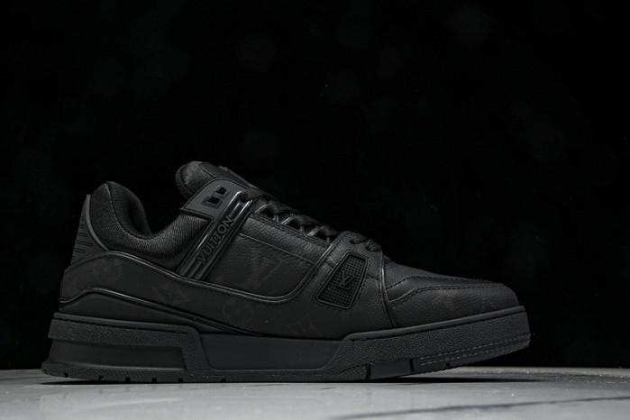 LOU1VTON SNEAKER