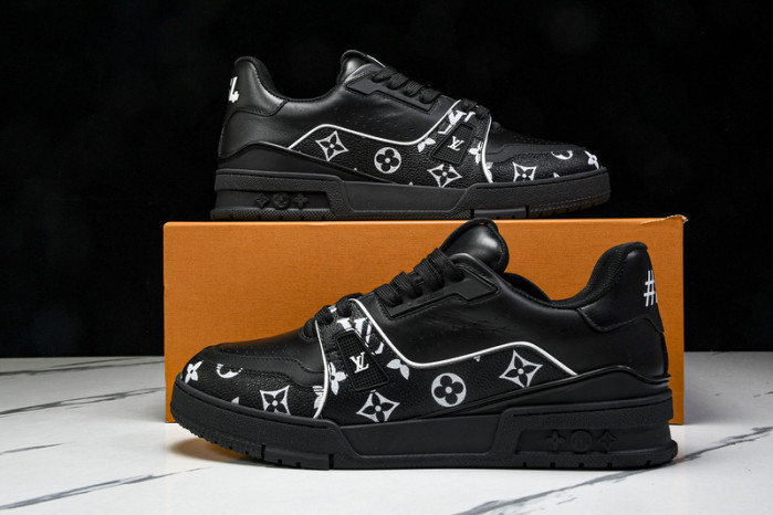 LOU1VTON SNEAKER