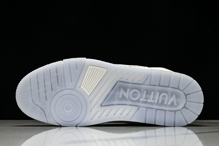 LOU1VTON SNEAKER