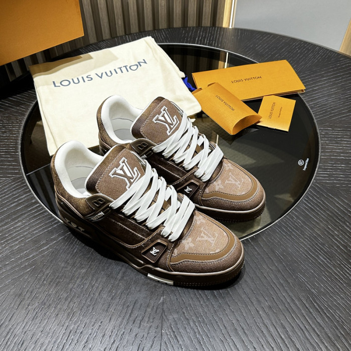 LOU1VTON SNEAKER