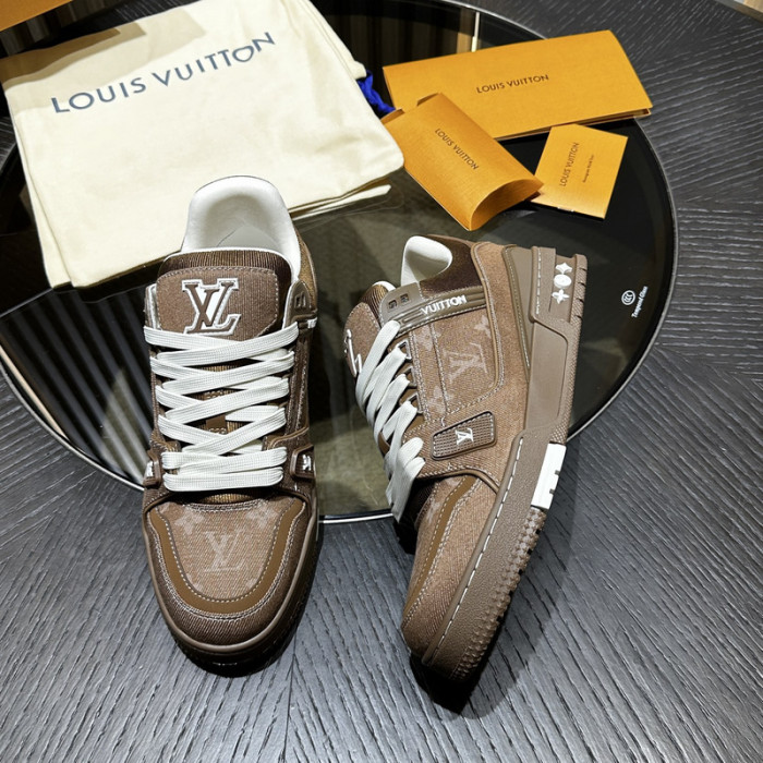 LOU1VTON SNEAKER