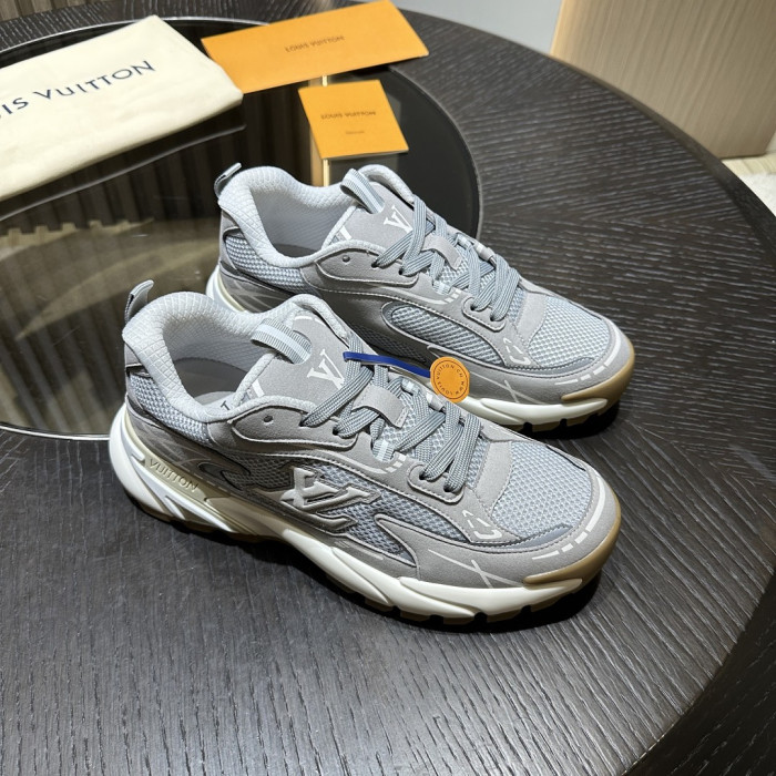 LOU1VTON SNEAKER