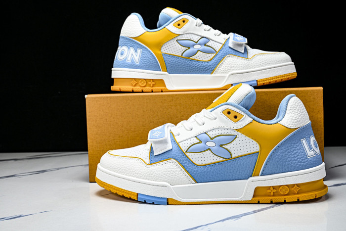 LOU1VTON SNEAKER