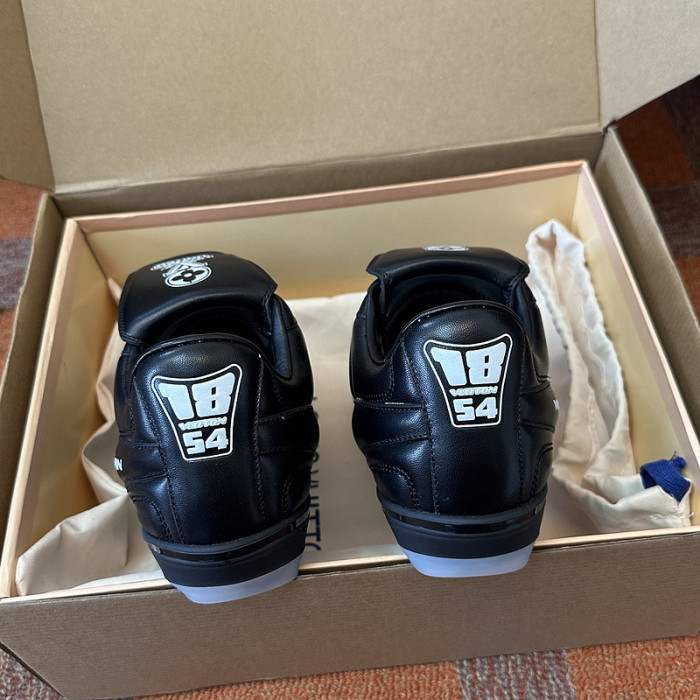LOU1VTON SNEAKER