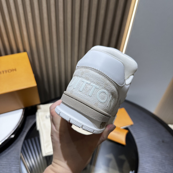 LOU1VTON SNEAKER