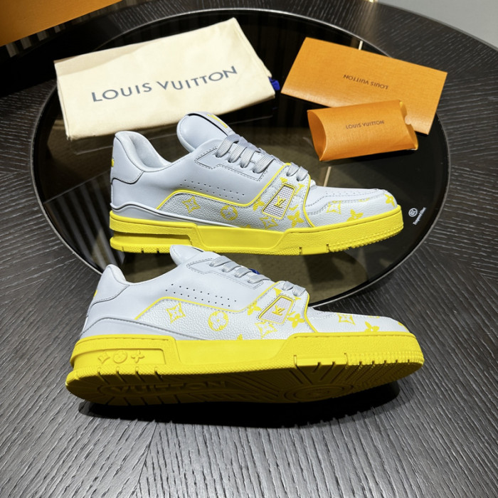 LOU1VTON SNEAKER