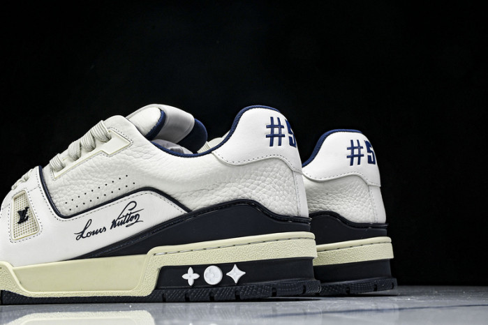 LOU1VTON SNEAKER