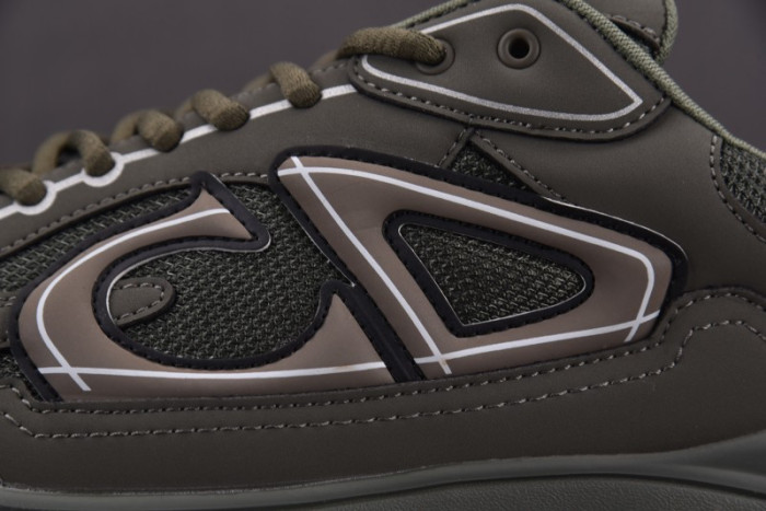 D1OR B30 SNEAKER