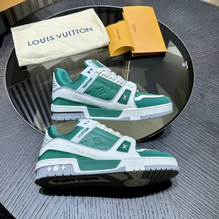 LOU1VTON SNEAKER