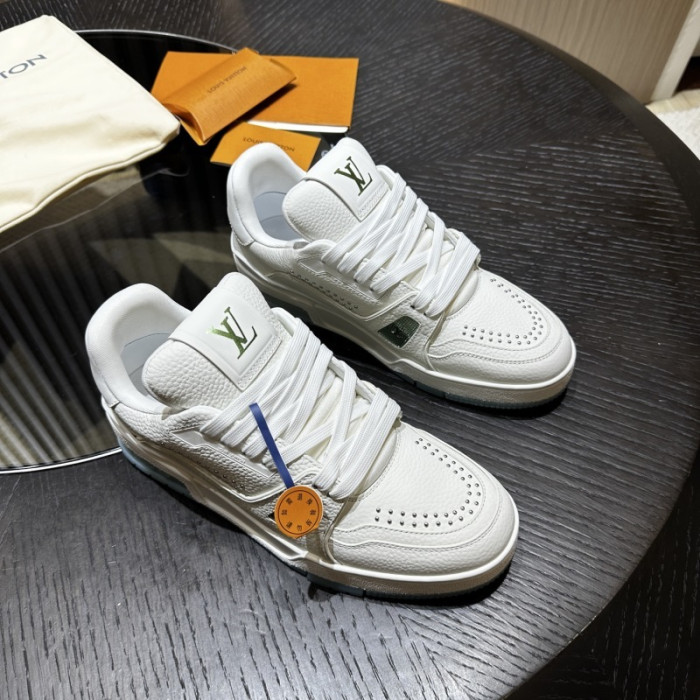 LOU1VTON SNEAKER