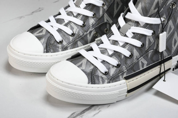 D1OR B23 SNEAKER