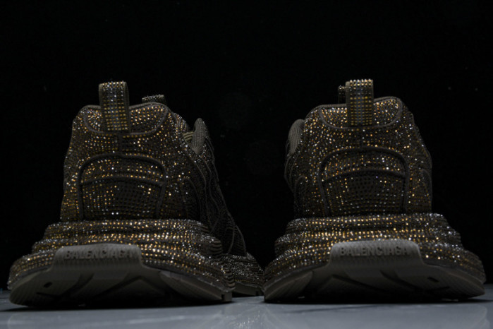 BLCG RUNNER SNEAKER (crystal)