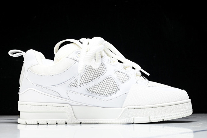 LOU1VTON SNEAKER