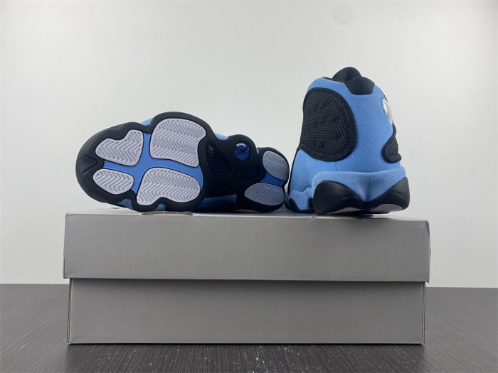 air jordan 13 “black/university blue” dj5982-041