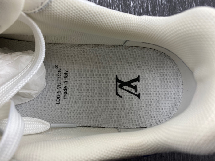 LOU1VTON trainer (EU47)