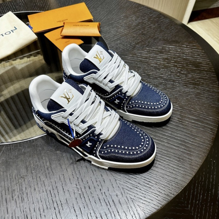LOU1VTON SNEAKER