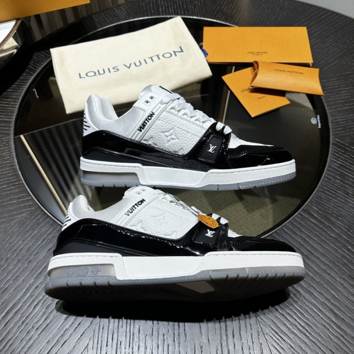 LOU1VTON SNEAKER