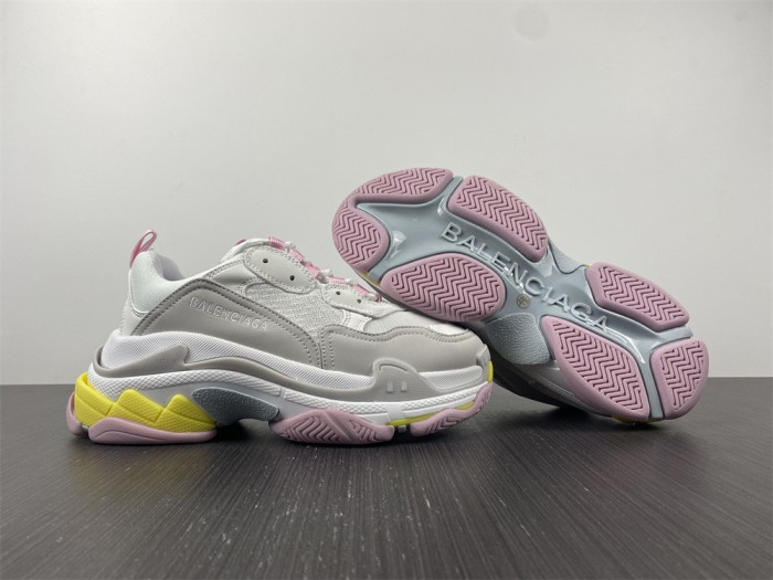 blc* triple s trainer