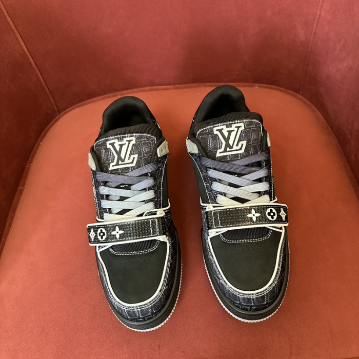 LOU1VTON SNEAKER