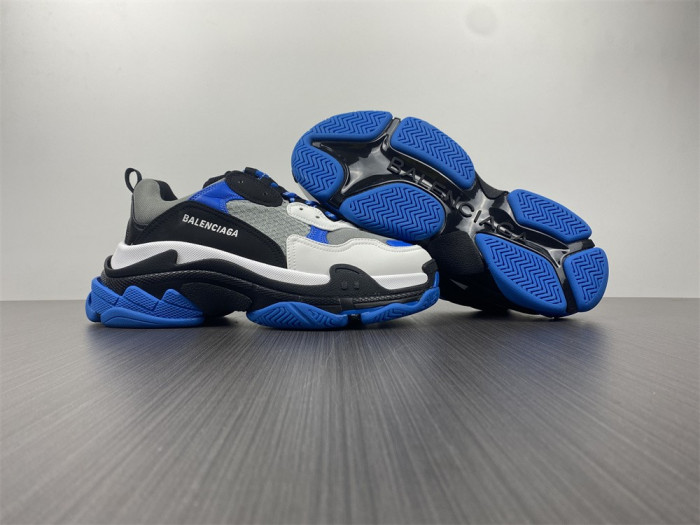 blc* triple s trainer