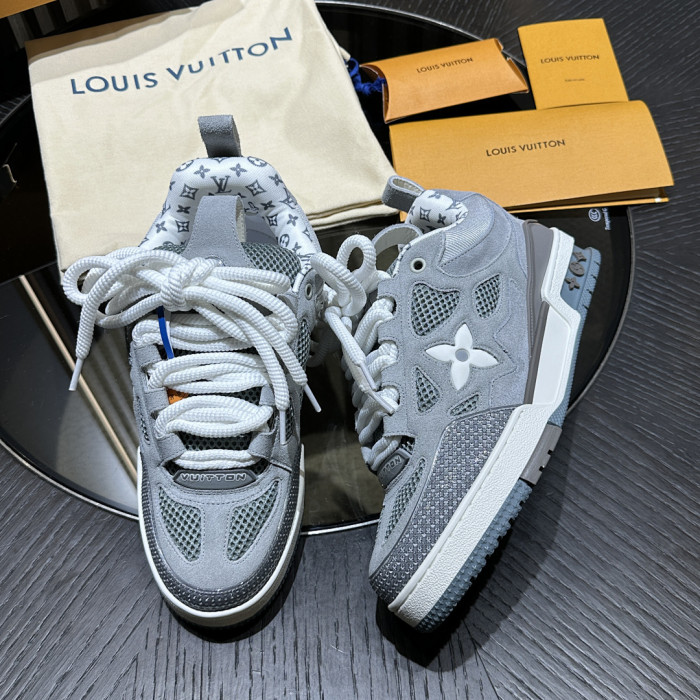 LOU1VTON SNEAKER
