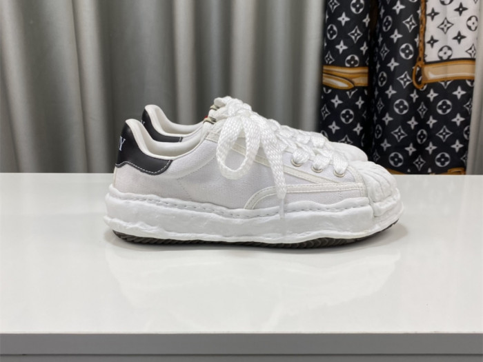 Ma*s*n mihara yasuhiro low-top sneakers mmy-025