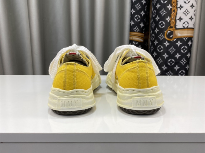 Ma*s*n mihara yasuhiro low-top sneakers mmy-035
