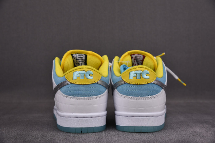 FTC x Nike Dunk Low SB 