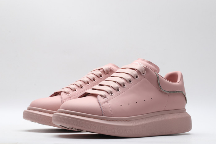 Mcqv*en oversized sneaker