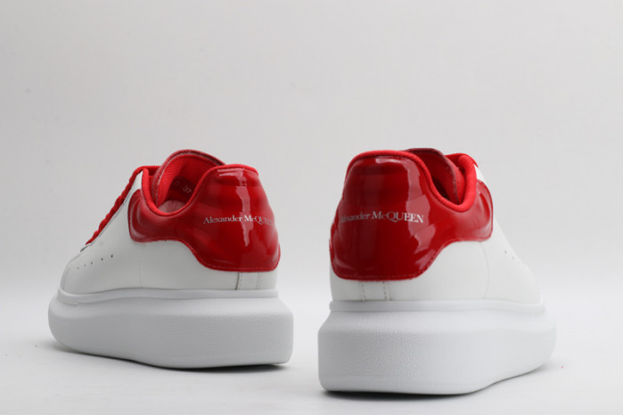 Mcqv*en oversized sneaker