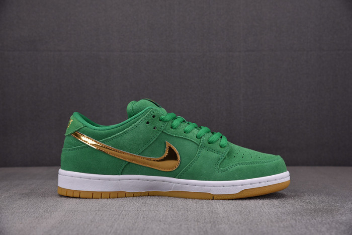 nike sb dunk low st. patrick