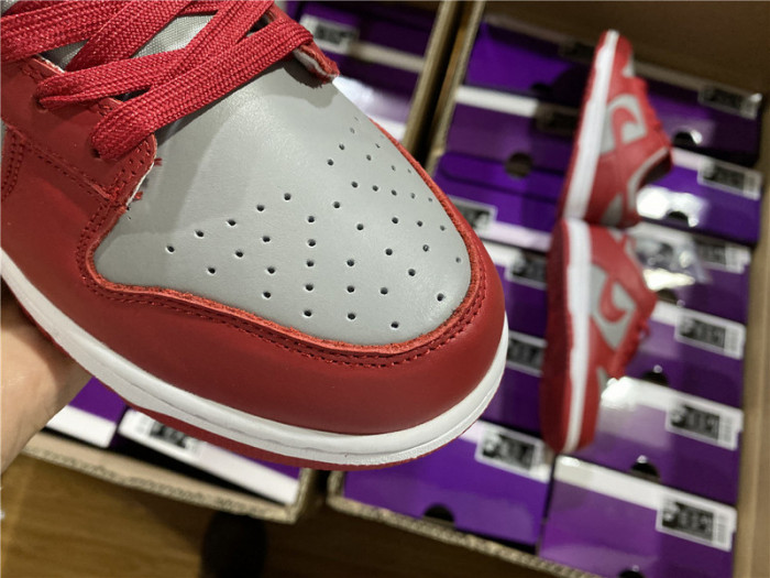 nike dunk low retro medium grey varsity red unlv (2021) dd1391-002