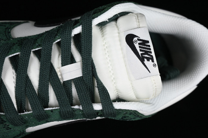 nike dunk low green snake fq8893-397