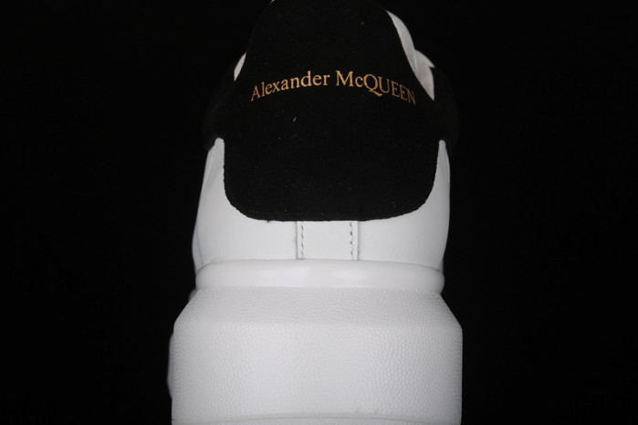 Mcqv*en oversized sneaker