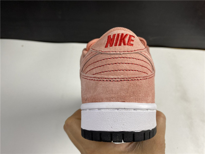 nike sb dunk low pink pig cv1655-600