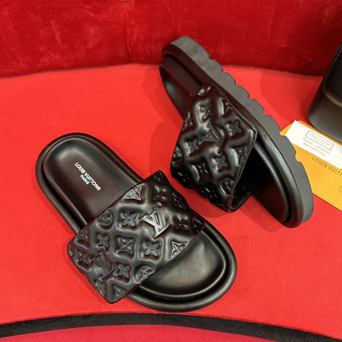 LOU1_TON POOL PILLOW COMFORT MULE (EU35-EU40)