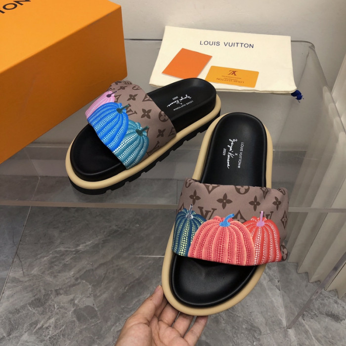 pool pillow comfort mule (EU35-EU45)