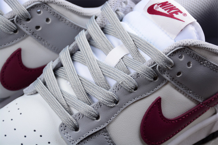 nike dunk low "grey/white/red" dd1503-122