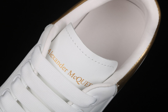 Mcqv*en oversized sneaker