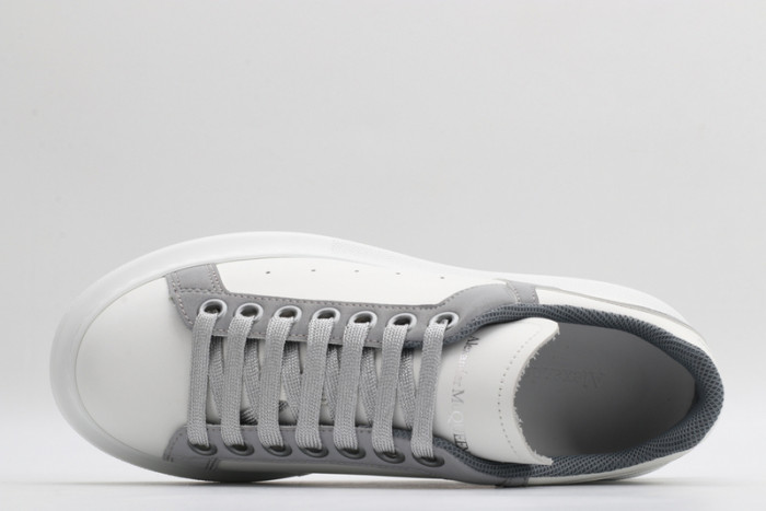 Mcqv*en oversized sneaker