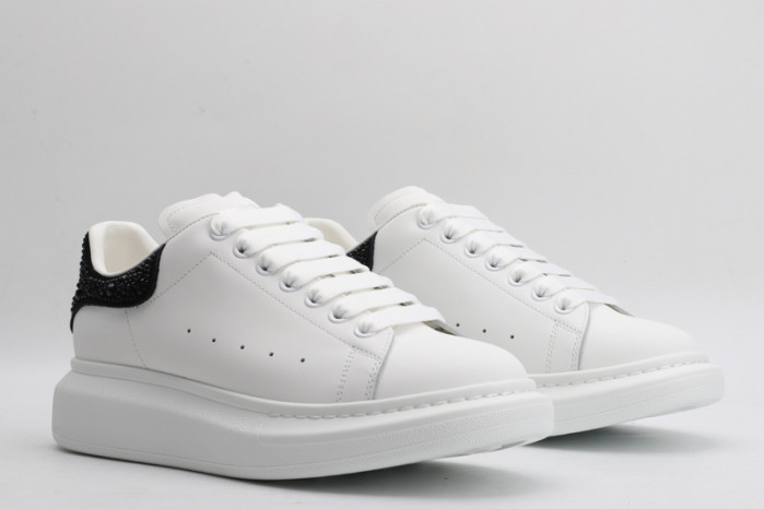 Mcqv*en oversized sneaker