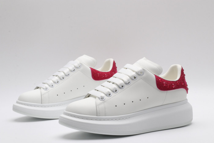 Mcqv*en oversized sneaker